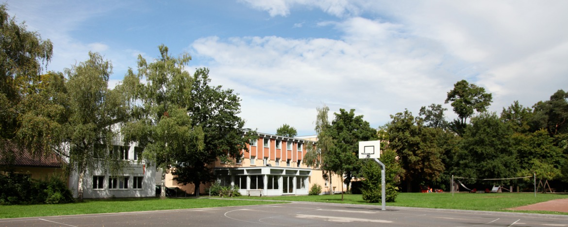Karlsruhe (D)